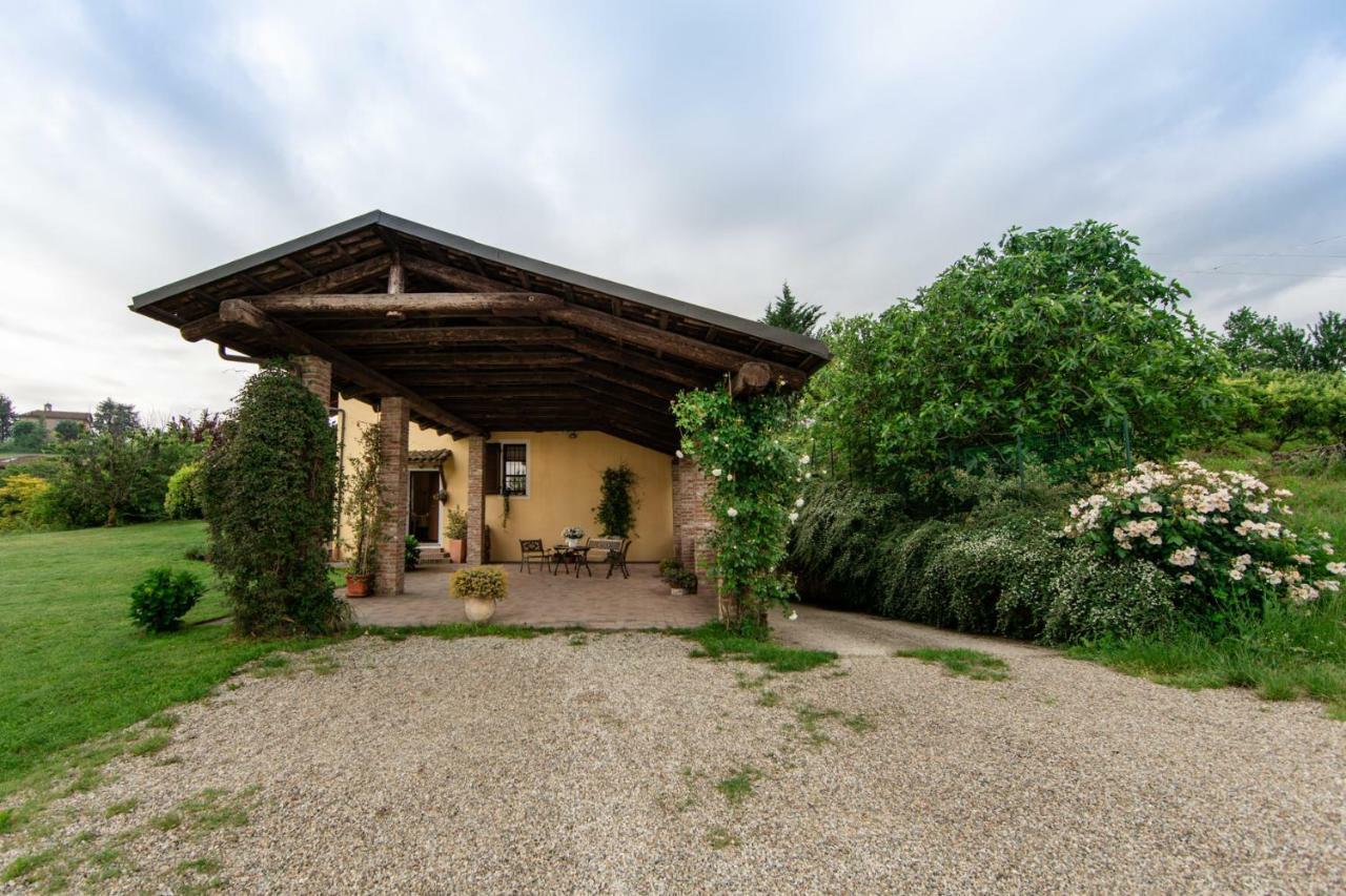 La Casa In Collina Apartment Alba  Luaran gambar